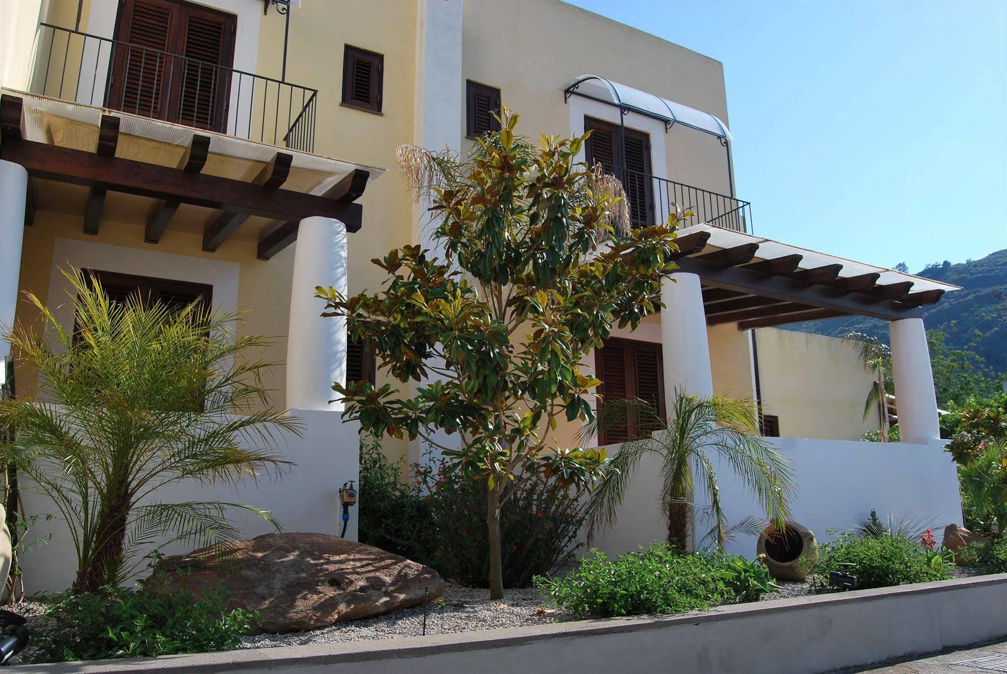 Villa Saraceno Липари Экстерьер фото